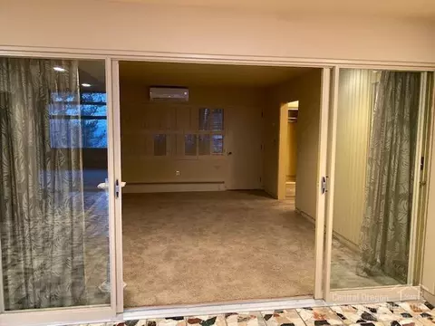 411 NW Horn Ave, Pendleton, OR 97801 photo 14