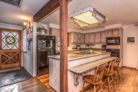 17888 Lofty Ln, Sunriver, OR 97707 photo 10