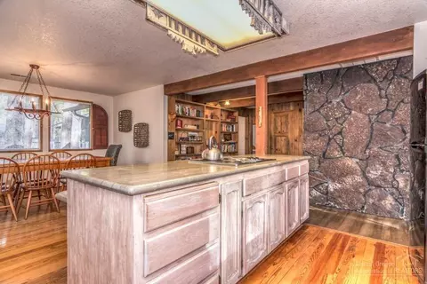 17888 Lofty Ln, Sunriver, OR 97707 photo 13