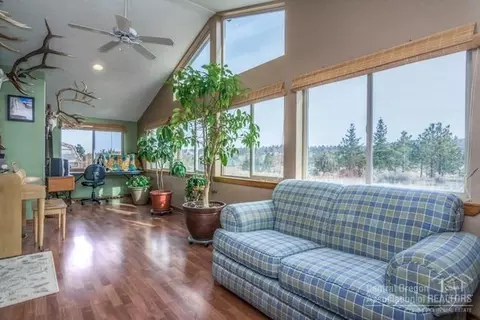 1440 NE Richard Ln, Madras, OR 97741 photo 11