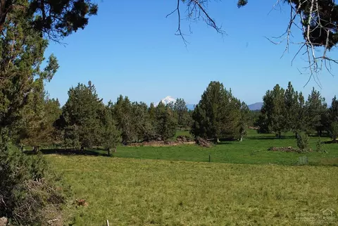23450 Walker Rd, Bend, OR 97701 photo 5