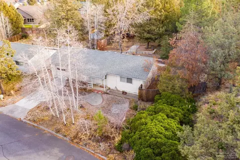 2374 NE Ocker Dr, Bend, OR 97701 photo 21
