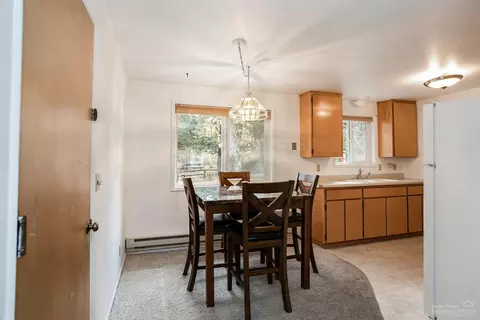 2374 NE Ocker Dr, Bend, OR 97701 photo 7