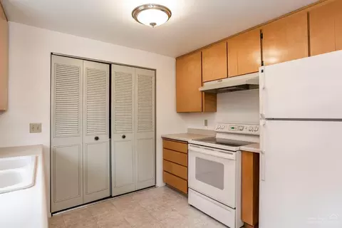 2374 NE Ocker Dr, Bend, OR 97701 photo 9