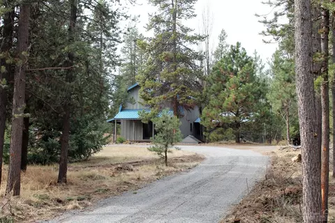 52493 River Pine Rd, La Pine, OR 97739 photo 1