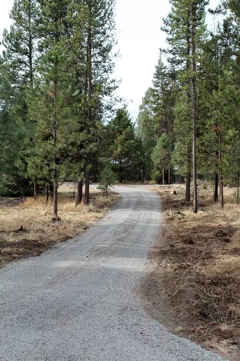 52493 River Pine Rd, La Pine, OR 97739 photo 4
