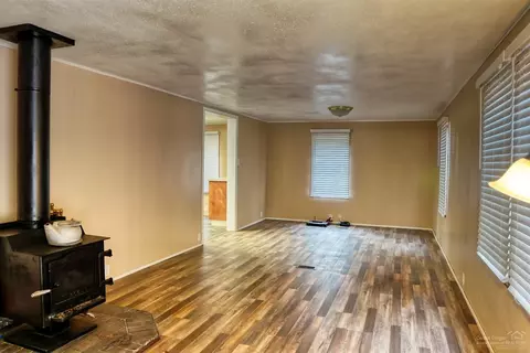 14892 Bluegrass Loop, Sisters, OR 97759 photo 5