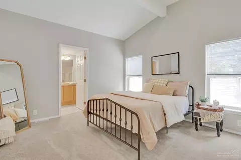 348 N Wheeler Loop, Sisters, OR 97759 photo 11