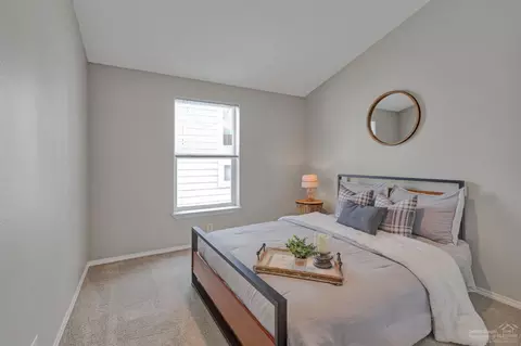 348 N Wheeler Loop, Sisters, OR 97759 photo 15