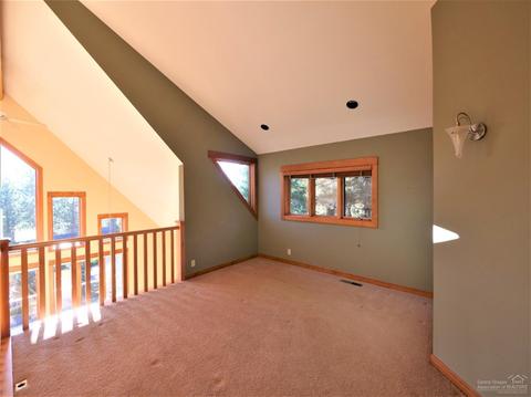 18511 Clear Spring Way, Crescent Lake, OR 97733 photo 12