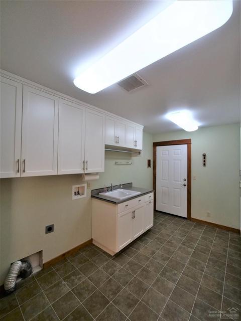 18511 Clear Spring Way, Crescent Lake, OR 97733 photo 13