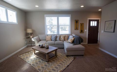 20697 Kilbourne Loop, Bend, OR 97701 photo 10