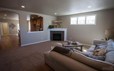20697 Kilbourne Loop, Bend, OR 97701 photo 8