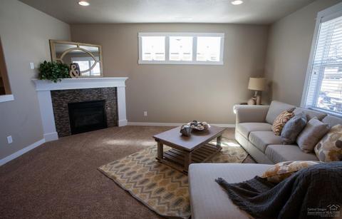 20697 Kilbourne Loop, Bend, OR 97701 photo 9