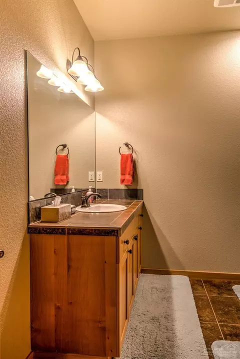 2305 NW High Lakes Loop, Bend, OR 97703 photo 17