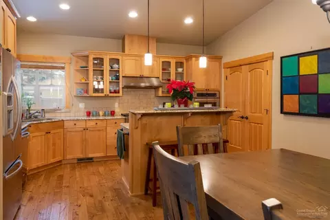 2305 NW High Lakes Loop, Bend, OR 97703 photo 8