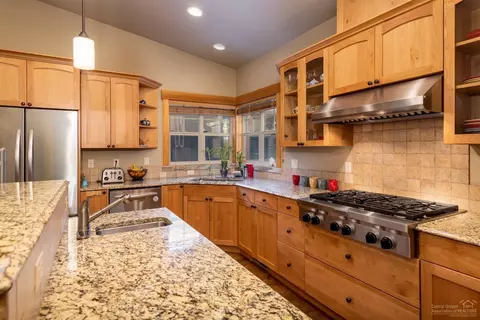 2305 NW High Lakes Loop, Bend, OR 97703 photo 10
