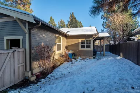 2305 NW High Lakes Loop, Bend, OR 97703 photo 24