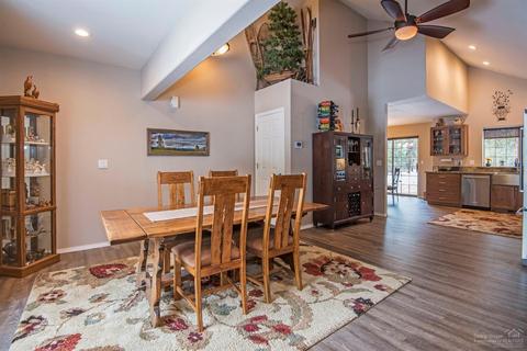 55363 Gross Dr, Bend, OR 97707 photo 3
