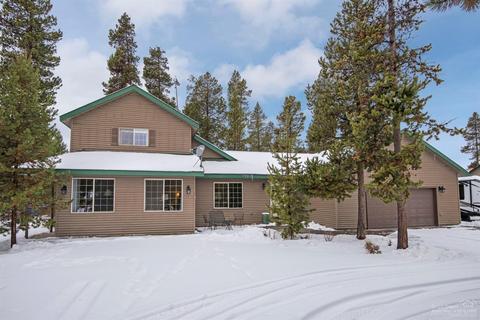 55363 Gross Dr, Bend, OR 97707 photo 2