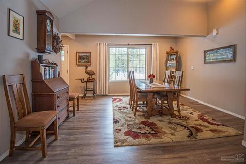 55363 Gross Dr, Bend, OR 97707 photo 4