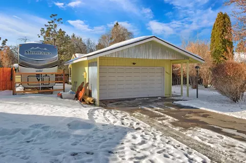 20612 Brant Ct, Bend, OR 97701 photo 2