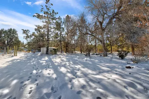 20612 Brant Ct, Bend, OR 97701 photo 4