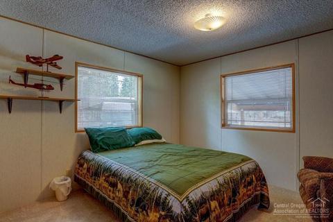 14740 S Sugar Pine Way, La Pine, OR 97739 photo 12