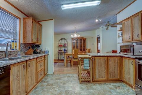 14740 S Sugar Pine Way, La Pine, OR 97739 photo 7