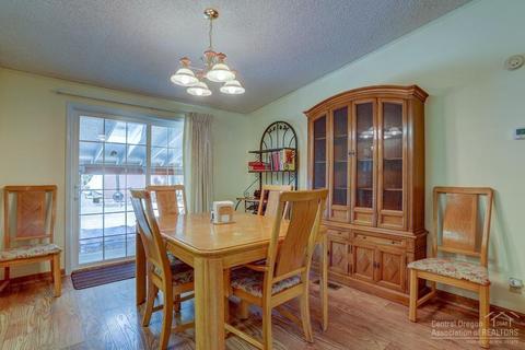 14740 S Sugar Pine Way, La Pine, OR 97739 photo 8