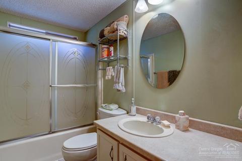 14740 S Sugar Pine Way, La Pine, OR 97739 photo 13