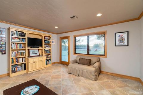 55655 Gatehouse Ln, Bend, OR 97707 photo 19