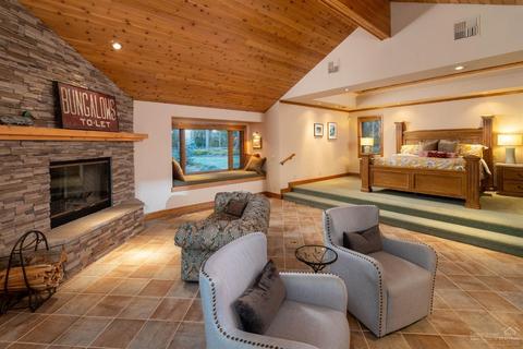 55655 Gatehouse Ln, Bend, OR 97707 photo 12