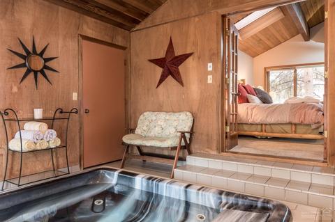57676 Tan Oak Ln, Sunriver, OR 97707 photo 12