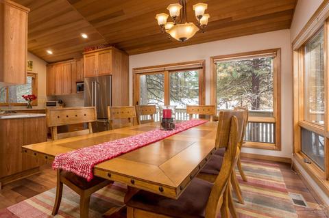 57676 Tan Oak Ln, Sunriver, OR 97707 photo 7