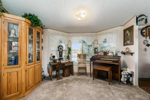 17910 Plainview, Bend, OR 97703 photo 9