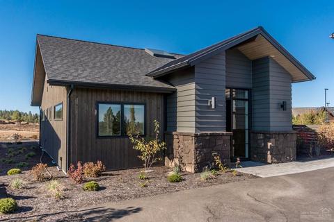 19126 Gateway Loop, Bend, OR 97702 photo 4