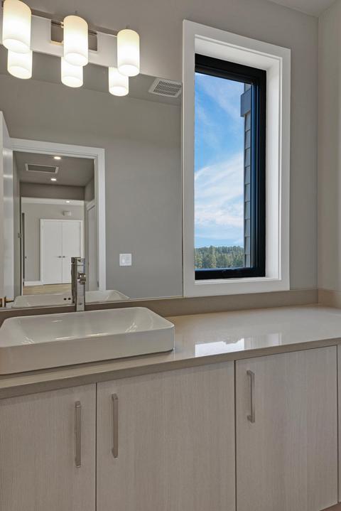 19159 Gateway Loop, Bend, OR 97702 photo 21