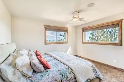 19070 Saddleback Ln, Bend, OR 97703 photo 11