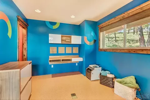 19070 Saddleback Ln, Bend, OR 97703 photo 10