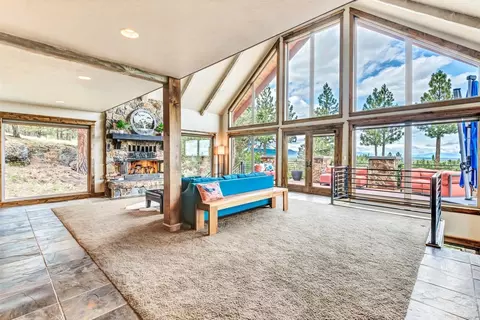 19070 Saddleback Ln, Bend, OR 97703 photo 5