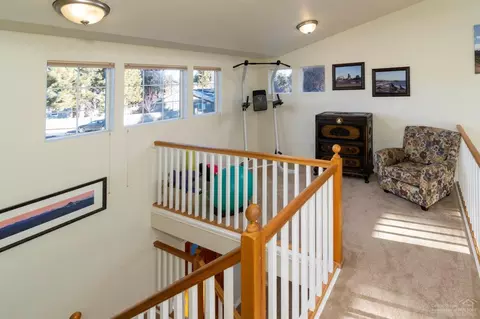 19569 Fishhawk Loop, Bend, OR 97702 photo 21