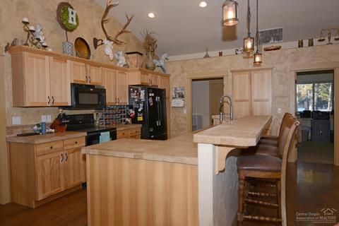 17035 Bakersfield Rd, Bend, OR 97707 photo 7