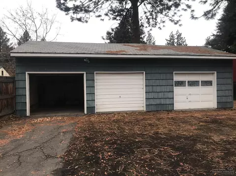 707 NE 9th St, Bend, OR 97701 photo 17