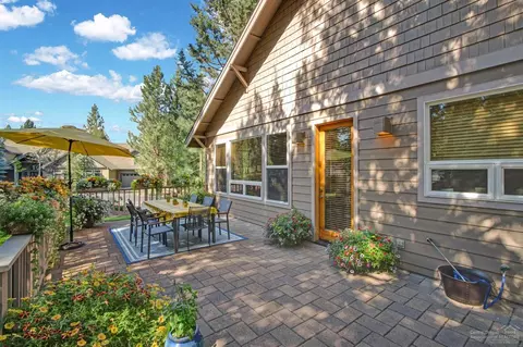 3562 NW Mccready Dr, Bend, OR 97703 photo 23