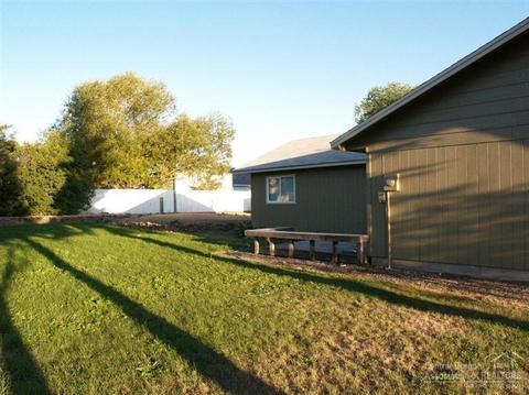 730 E Ridgeview Dr, Culver, OR 97734 photo 2