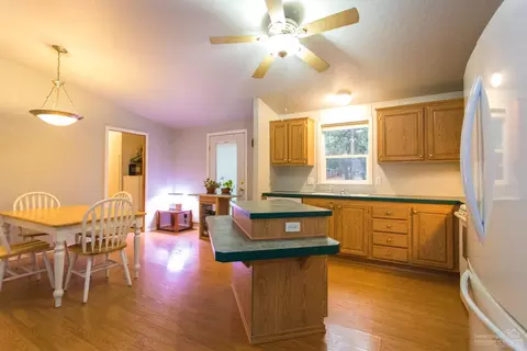 19419 Piute, Bend, OR 97702 photo 18