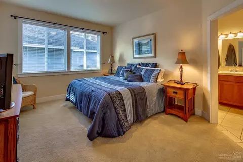 19456 Blue Lake Loop, Bend, OR 97702 photo 11