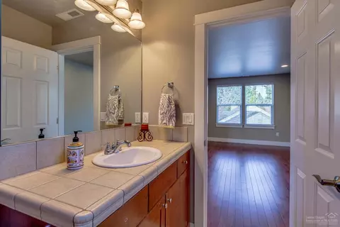 19456 Blue Lake Loop, Bend, OR 97702 photo 24