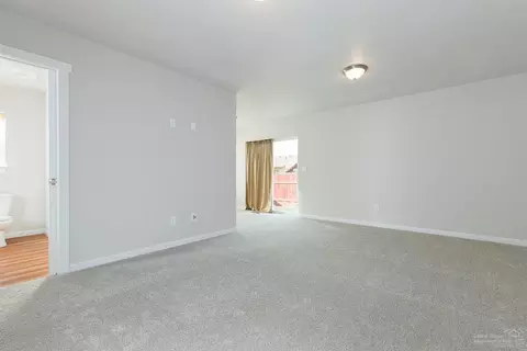 697 Scenic Loop, Culver, OR 97734 photo 5